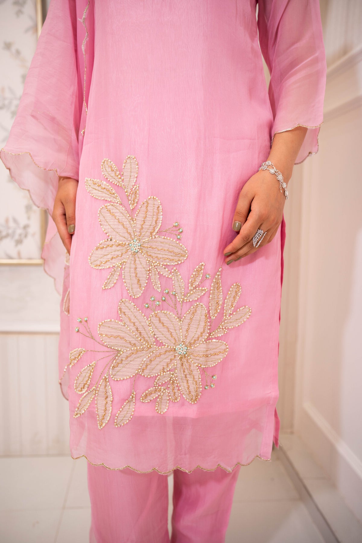 Rose Petal Embroidered Set