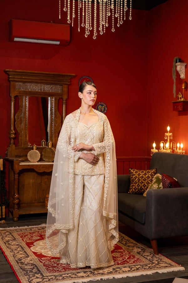 Noor-e-Ivory Cape Set