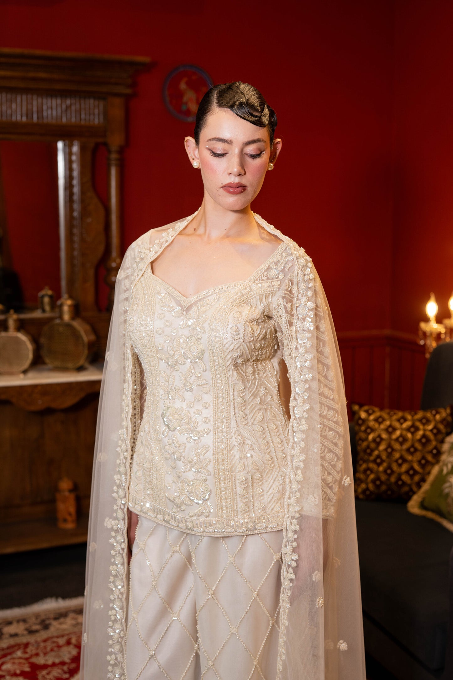 Noor-e-Ivory Cape Set