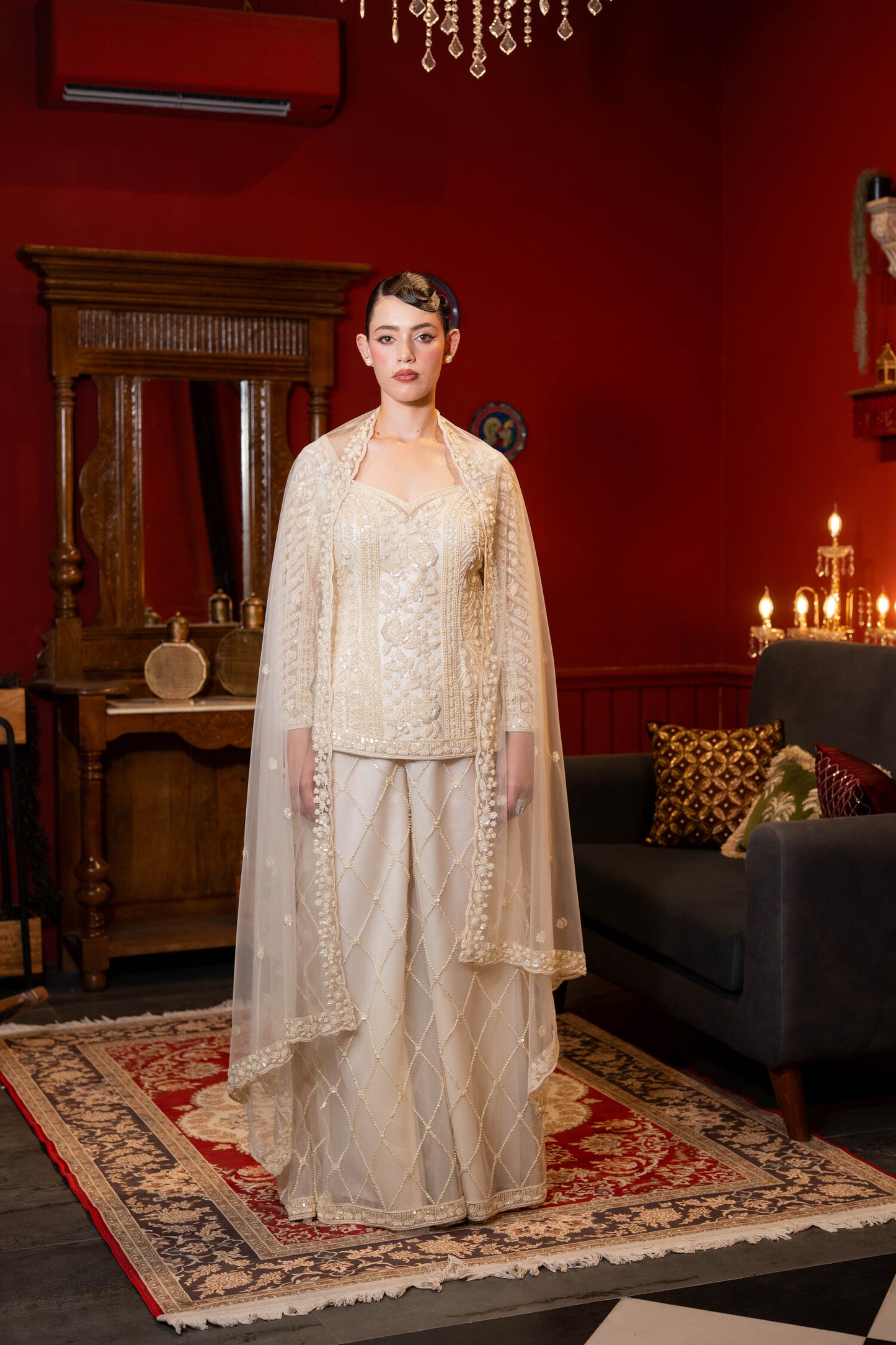 Noor-e-Ivory Cape Set