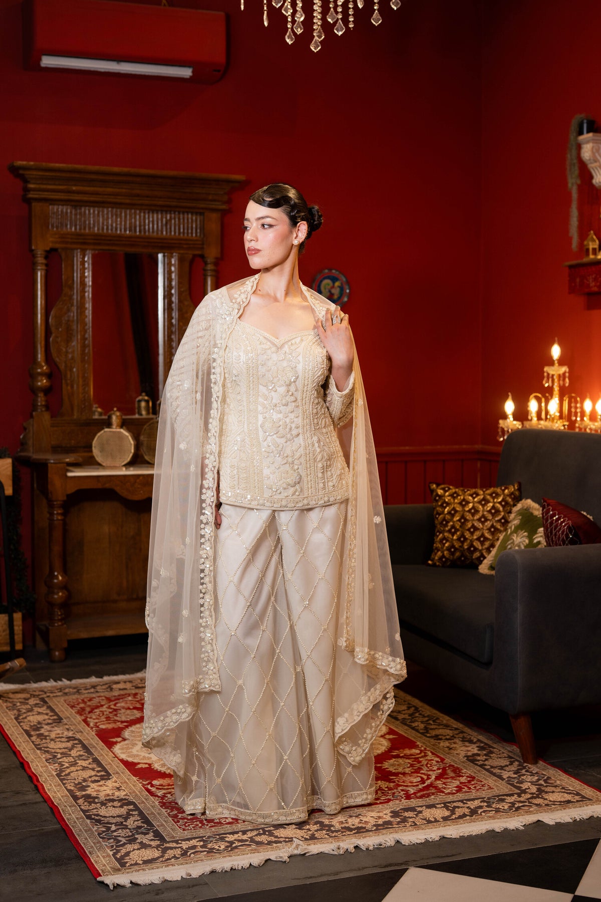 Noor-e-Ivory Cape Set