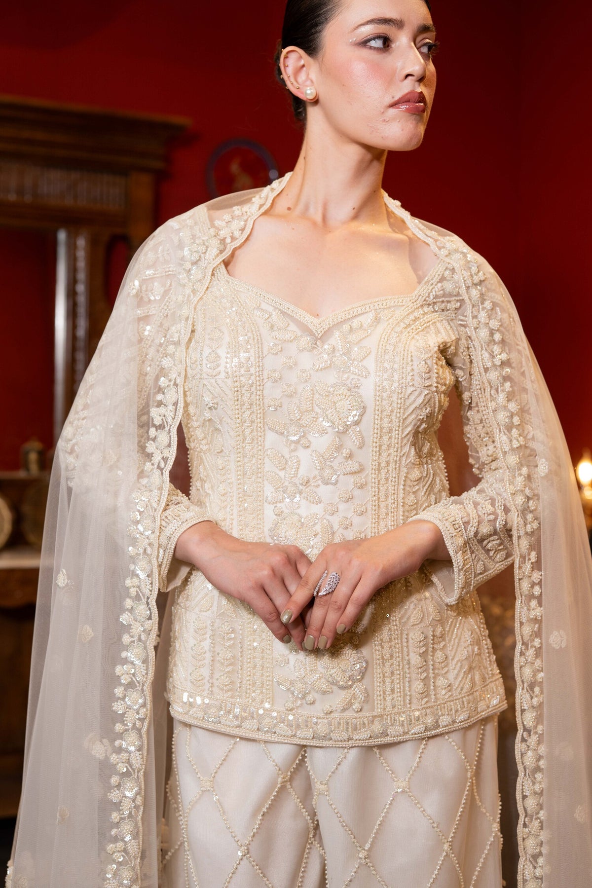 Noor-e-Ivory Cape Set